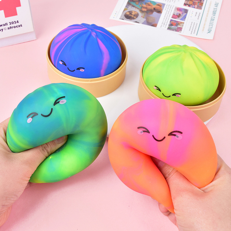 Мячики-антистресс Rainbow Dump – обзор и цена Kids Toys Dumplings